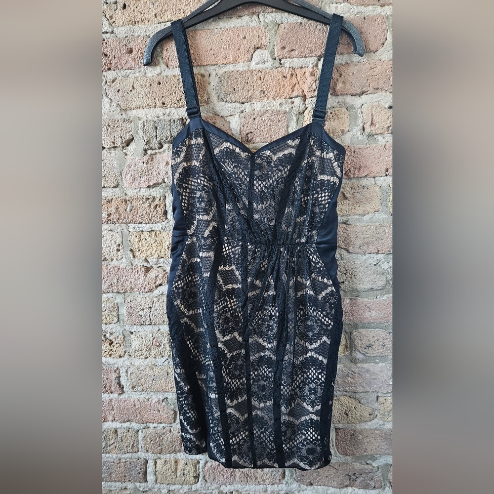 rag & bone | Lace mini dress - Picture 2 of 7
